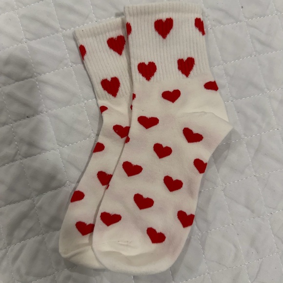 Heart Patterned Socks - Red and White - Picture 2 of 2